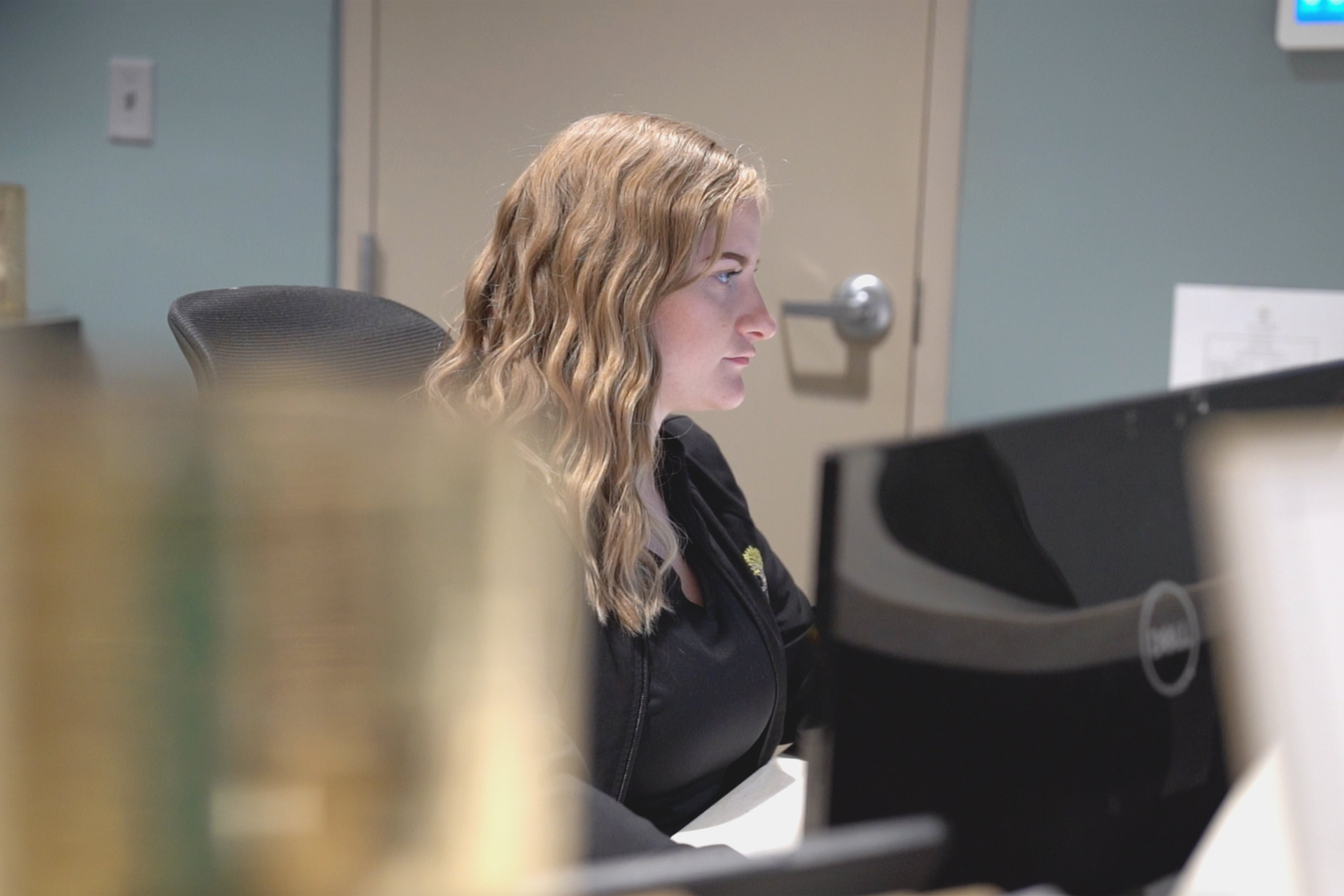 Top 10 questions dental office managers ask AI—and AI’s answers!